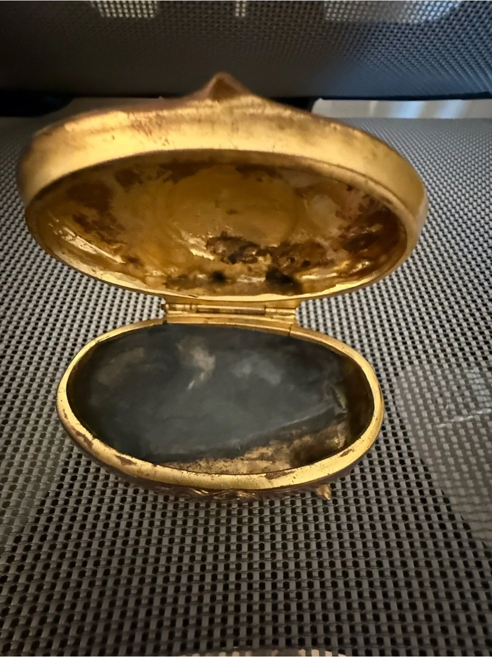 Ornate Gold-Tone Decorative Jewelry Box - Vintage